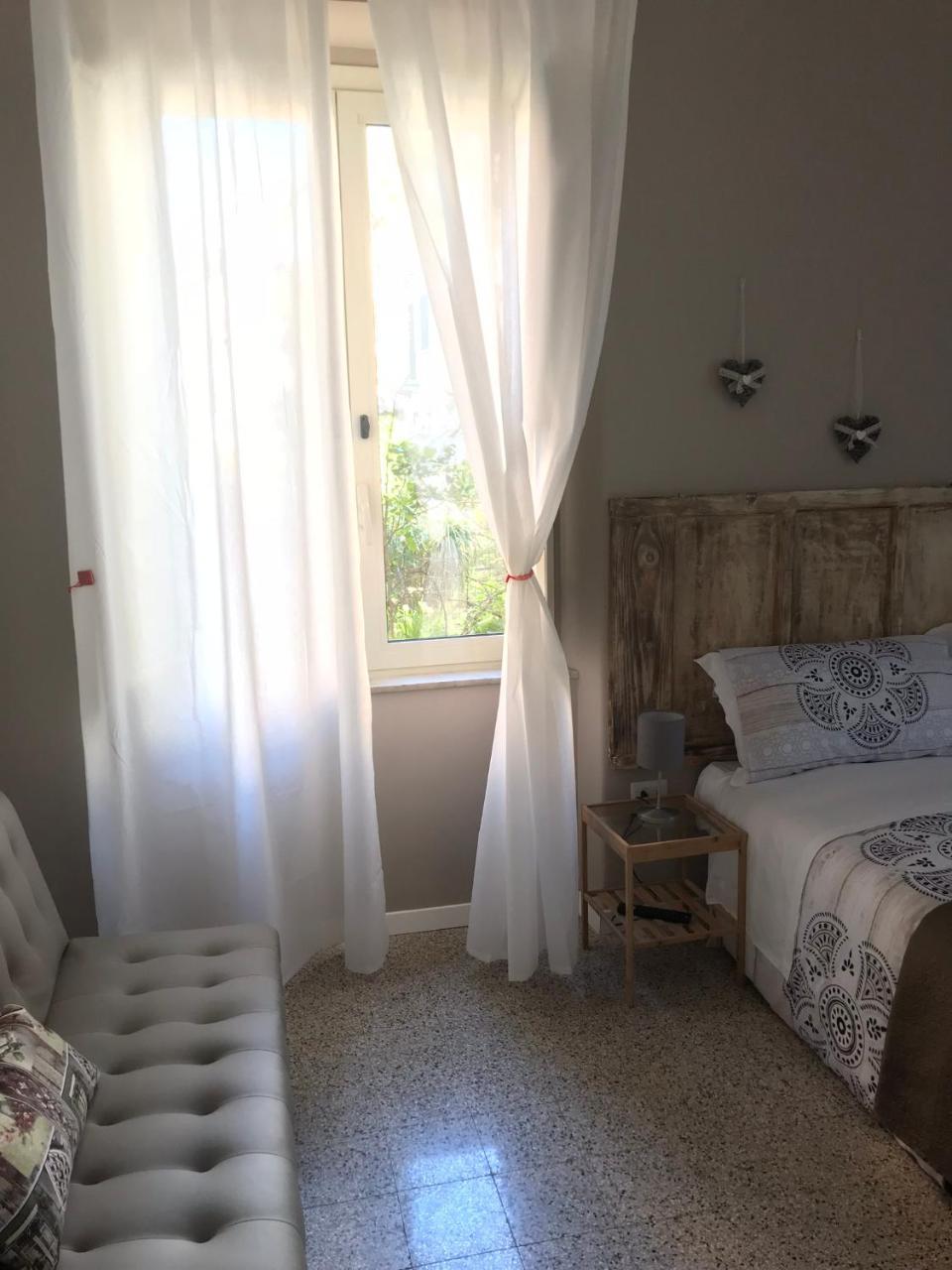 Il Giardino Di Vico Neve Bed & Breakfast Napoli Ngoại thất bức ảnh