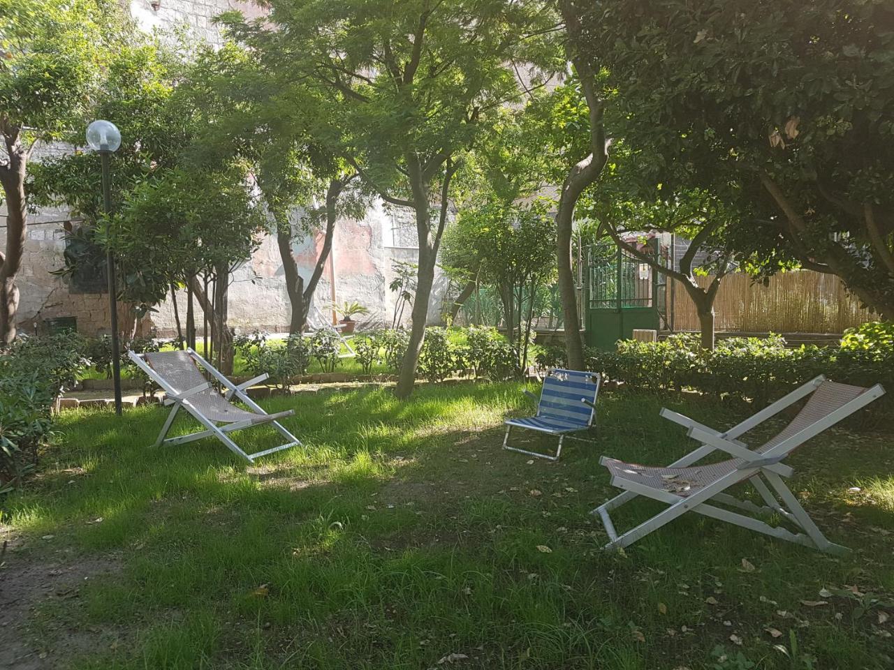 Il Giardino Di Vico Neve Bed & Breakfast Napoli Ngoại thất bức ảnh